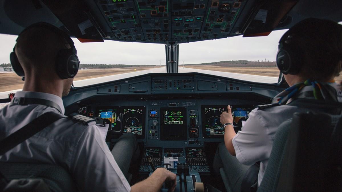 Ministério do Trabalho critica possível aumento da jornada de aeronautas