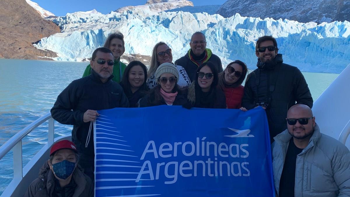 Famtur da Aerolíneas chega aos glaciares UpSala e Spegazzini; fotos