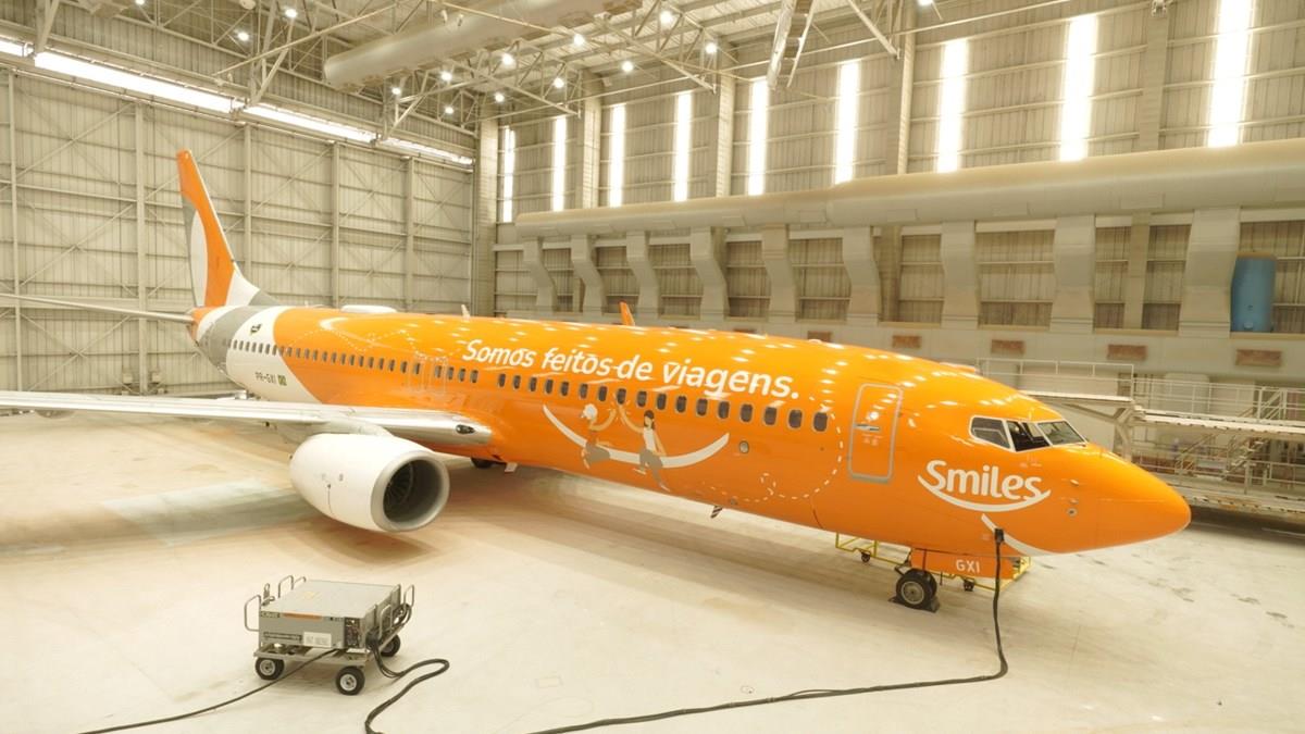 Campanha da Smiles estampa avião da Gol