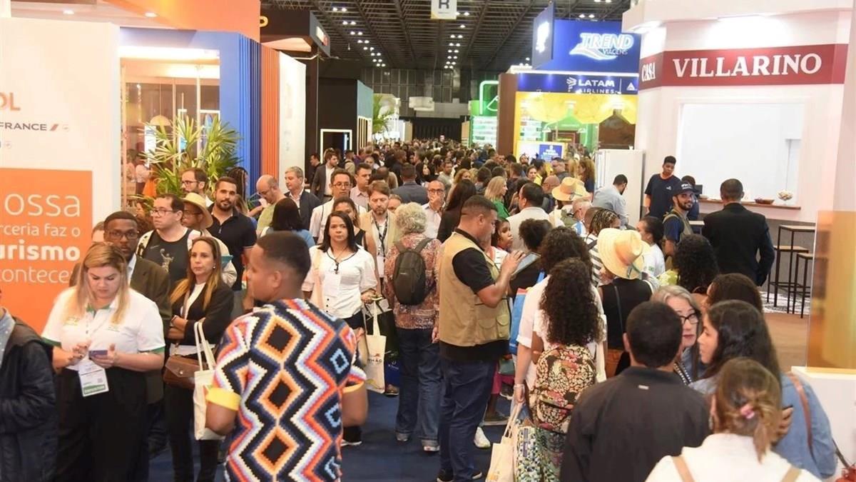 Chegadas aéreas a Brasília vão crescer 55% no período da Abav Expo