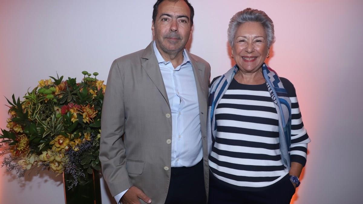 Teresa Pérez homenajea a campeones de ventas del 1er semestre
