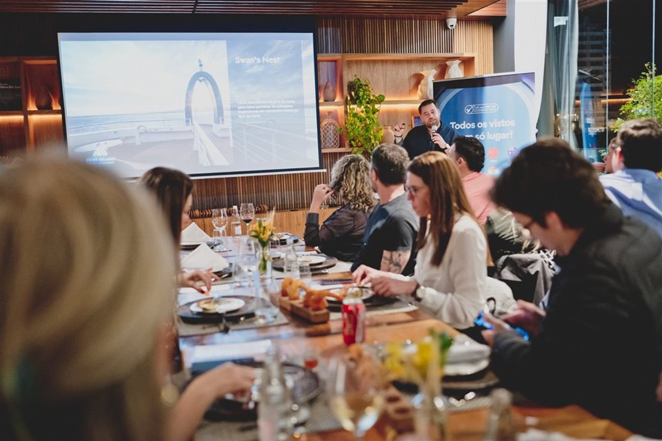 Cia Marítima apresenta cruzeiros de expedição da Swan Hellenic a ...