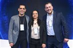 Siderley Santos, Daiana Moreira e Douglas Camargo, da Abracorp 
