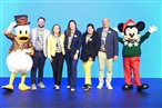 Alejandro Flores, Cinthia Douglas, Manuela Bopp, Sarah Domenech e Alexander Haim, da Disney Destinations