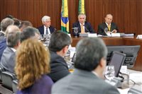 Governo anuncia programa com 25 concessões