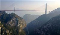 Ponte mais alta do mundo é inaugurada na China; veja
