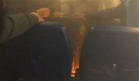 Powerbank explode e causa incêndio em avião russo; vídeo