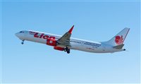 Boeing 737 Max 8 cai na Indonésia com 189 pessoas a bordo