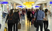 Tráfego internacional intensifica recuperação das viagens aéreas