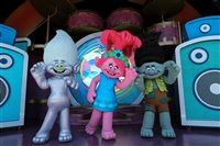 Beto Carrero World comemora 32 anos com novo show de Trolls