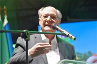 Alckmin defende legalização dos cassinos e acesso facilitado ao visto