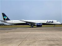 Azul recebe quarto dos 13 jatos Embraer encomendados em abril