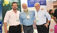 Corredores cheios e estandes movimentados; veja mais fotos da Abav Expo