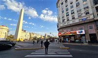 Embratur lança campanha de divulgação do Brasil no Obelisco, em Buenos Aires