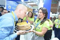 Brocker Turismo faz festa surpresa para comemorar os 50 anos da PANROTAS