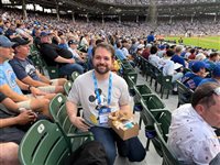 Disney Destinations leva convidados para área vip de jogo do Chicago Cubs; fotos