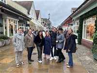 Bicester Village: brasileiros vivem experiência de compras de luxo pré-ILTM; veja fotos