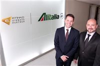Alitalia apresenta 2 novos executivos em SP e RJ Alitalia apresenta 2 novos executivos em SP e RJ