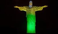 Rio 2016: cartões postais se vestem de verde e amarelo