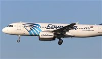 Submarino procura caixa preta de avião da Egyptair