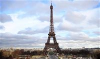 Torre Eiffel cresce após instalação de antena