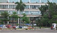 Cuba legalizará pequenas e médias empresas privadas Cuba legalizará pequenas e médias empresas privadas