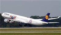 Lufthansa pinta avião do Bayern de Munique; veja fotos