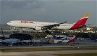 Após 20 anos de uso, Iberia aposenta seu último A340-300