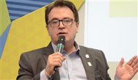 Governo estuda estender até 2017 isenção de vistos Governo estuda estender até 2017 isenção de vistos