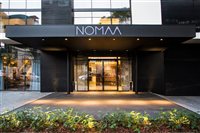 Hotel em Curitiba inaugura quarto com sala de reunião Hotel em Curitiba inaugura quarto com sala de reunião