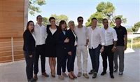 Brad Pitt planeja construir hotel na Croácia Brad Pitt planeja construir hotel na Croácia