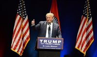 Trump diz que EUA devem sair de Acordo Transpacífico Trump diz que EUA devem sair de Acordo Transpacífico
