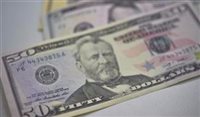 Dólar fecha em R$ 3,46, maior valor em seis meses