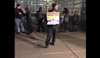 Washington: 400 funcionários de aeroportos fazem greve