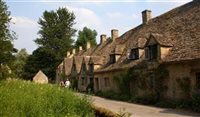 Bibury: interior e preservação de história na Inglaterra Bibury: interior e preservação de história na Inglaterra