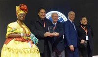Bahia recebe prêmio Silvia Zorzanello na Fitur