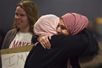 Corte de Apelação rejeita veto de Trump a estrangeiros Corte de Apelação rejeita veto de Trump a estrangeiros