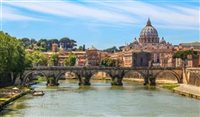 Carrani renova com Museus Vaticanos e mostra melhorias