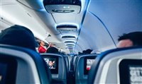 Tempo perdido no avião é maior reclamação entre viajantes corporativos