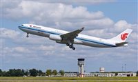 Air China retoma voo entre SP e Pequim visando atrair mais estrangeiros Air China retoma voo entre SP e Pequim visando atrair mais estrangeiros