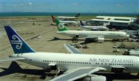 Falta de combustível causa cancelamentos em Auckland Falta de combustível causa cancelamentos em Auckland