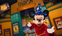 Disney celebra aniversário de 89 anos de Mickey Mouse