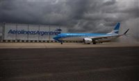 Greve argentina interrompe voos; GRU tem 8 cancelados