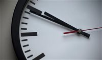 Governo mantém horário de verão para o dia 4 de novembro Governo mantém horário de verão para o dia 4 de novembro