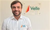Velle apresenta Alex Teixeira como novo executivo de Contas Velle apresenta Alex Teixeira como novo executivo de Contas
