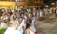 Convenção Schultz termina com luau na Praia do Francês (AL) Convenção Schultz termina com luau na Praia do Francês (AL)