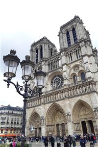 Catedral de Notre Dame reabrirá para visitação no final de 2024