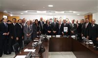 Bolsonaro e representantes do Turismo se reúnem; veja fotos