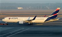 Latam aumenta valor de antecipação e adiamento de voos Latam aumenta valor de antecipação e adiamento de voos