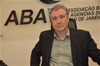 Luiz Strauss assume a presidência da Abav-RJ; veja chapa Luiz Strauss assume a presidência da Abav-RJ; veja chapa